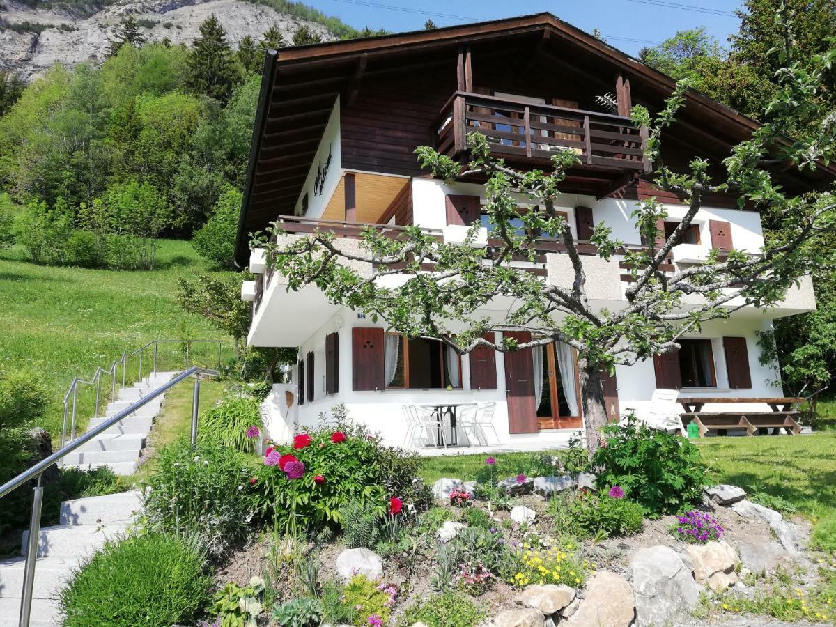 Chalet Waldrand Inden Exterior photo